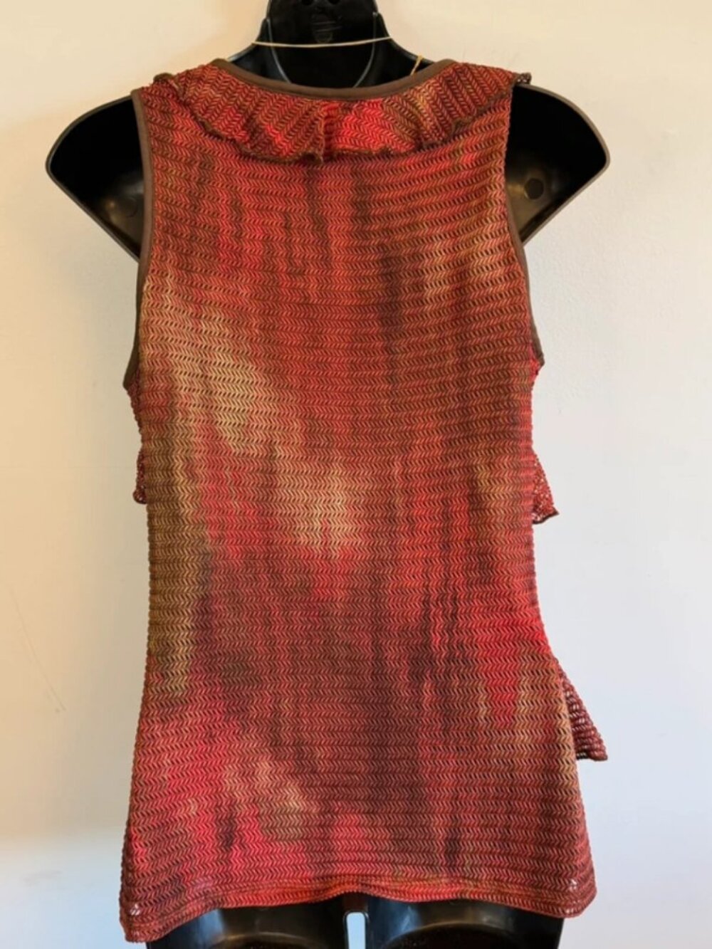 Y2K Ruffle Mesh Tank Top - Picture 4 of 5